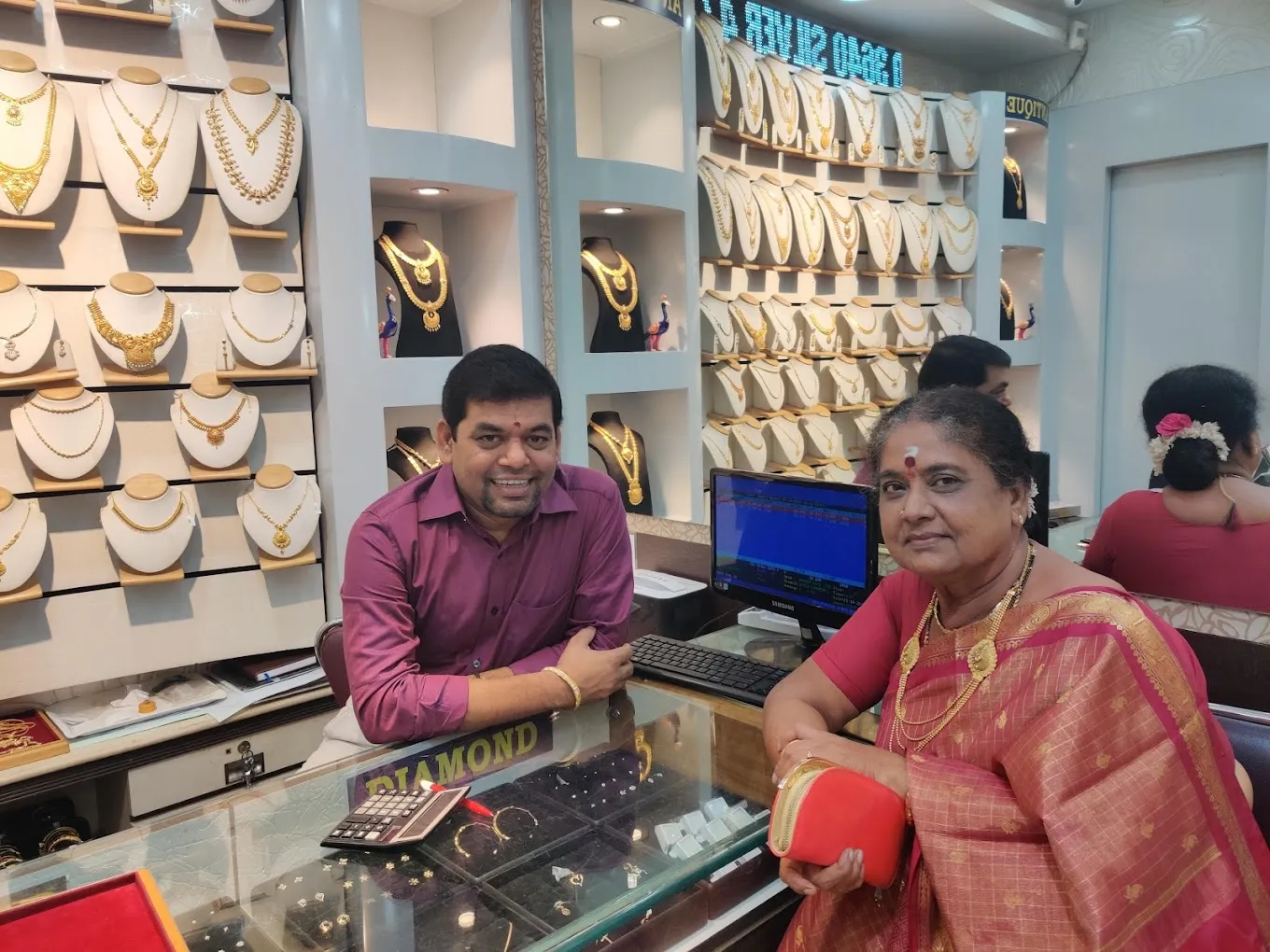 SR JEWELLERY